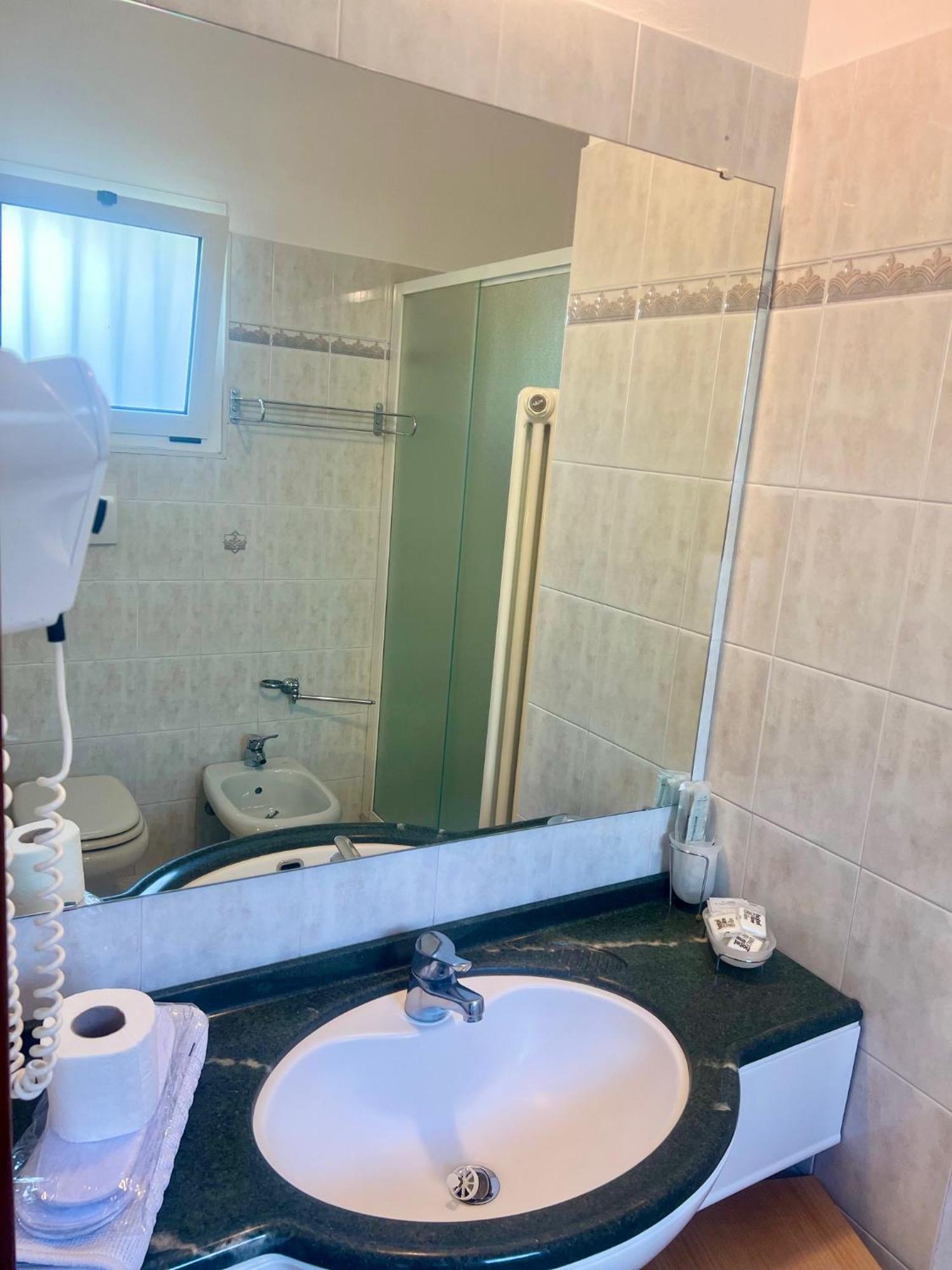 Hotel Villa Luigia Rimini Dış mekan fotoğraf